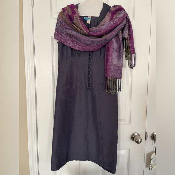 Imprevu Designs Dress - Picture 8 of 12